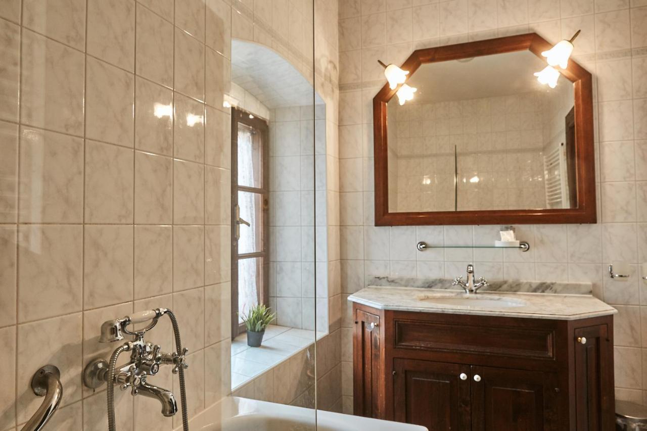 Hotel Salamander Banská Štiavnica Buitenkant foto