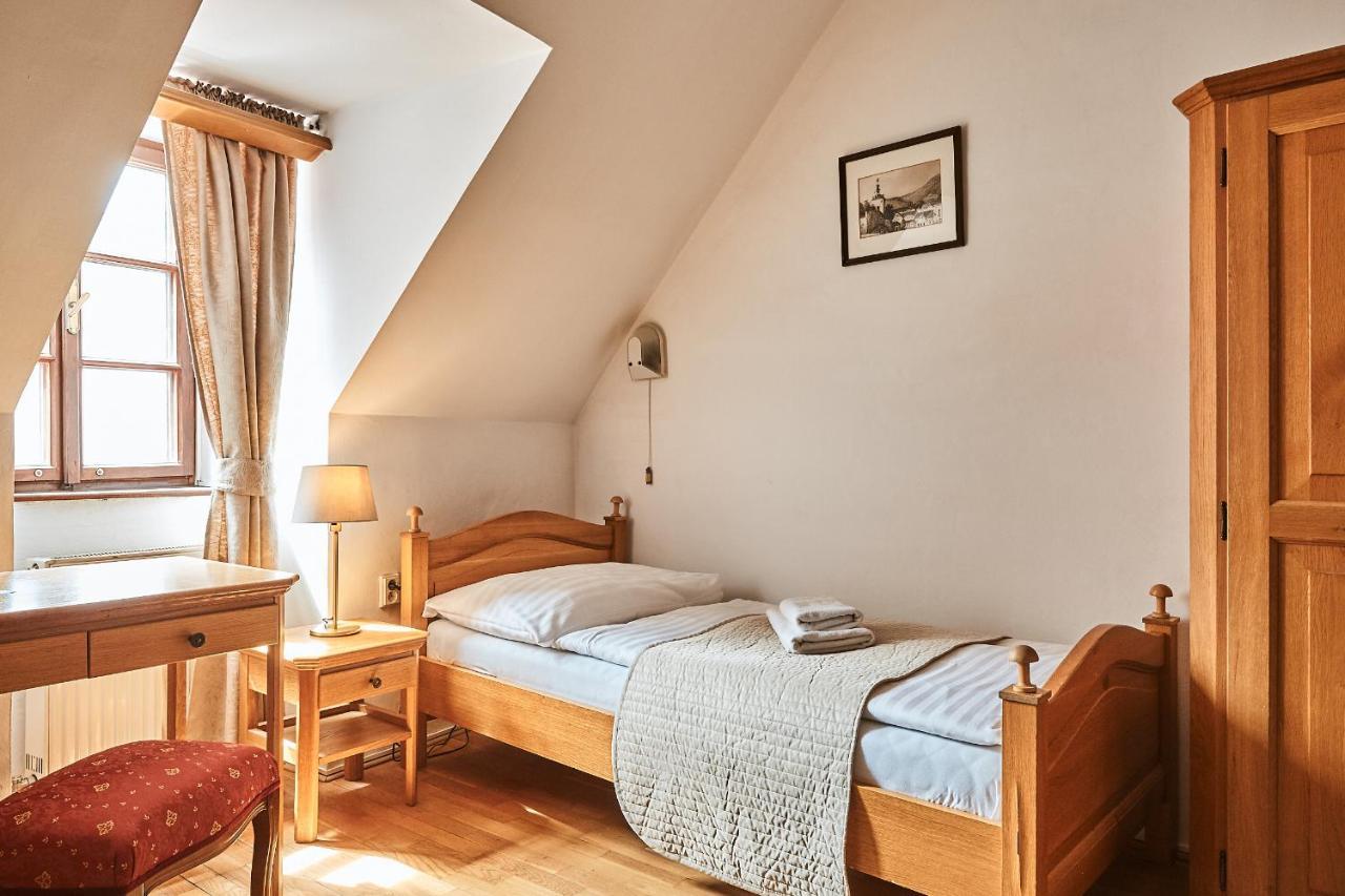 Hotel Salamander Banská Štiavnica Buitenkant foto