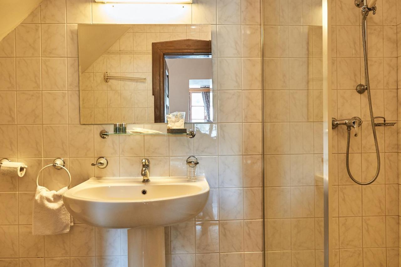 Hotel Salamander Banská Štiavnica Buitenkant foto