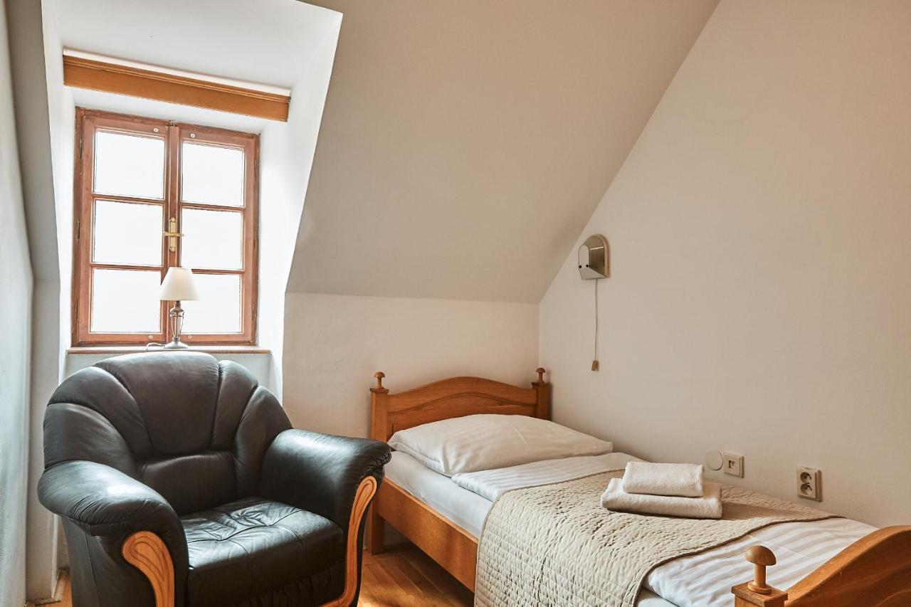 Hotel Salamander Banská Štiavnica Buitenkant foto